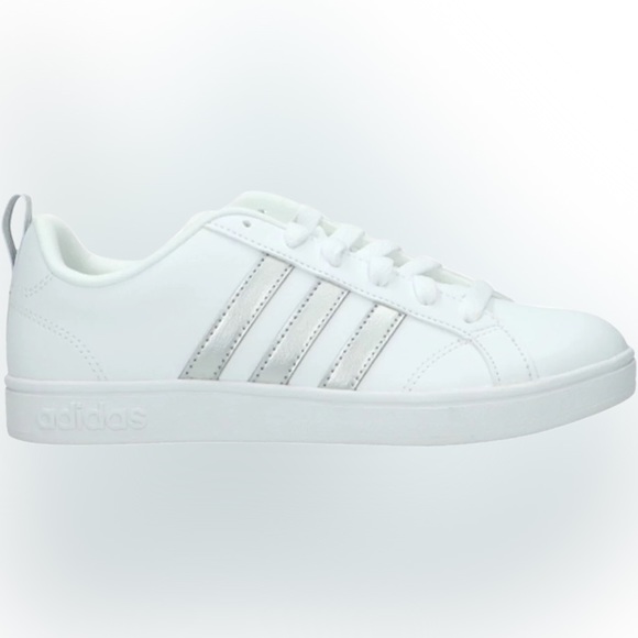 adidas Shoes - 🎾 Adidas Tennis VS Advantage Sneaker 🎾